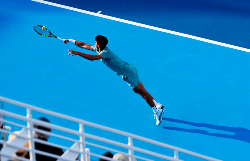 Alcaraz tumba a un asfixiado Zverev y se cita en la final con Sinner, como en Roma, París y Londres Alcaraz tumba a un asfixiado Zverev y se cita en la final con Sinner, como en Roma, París y Londres