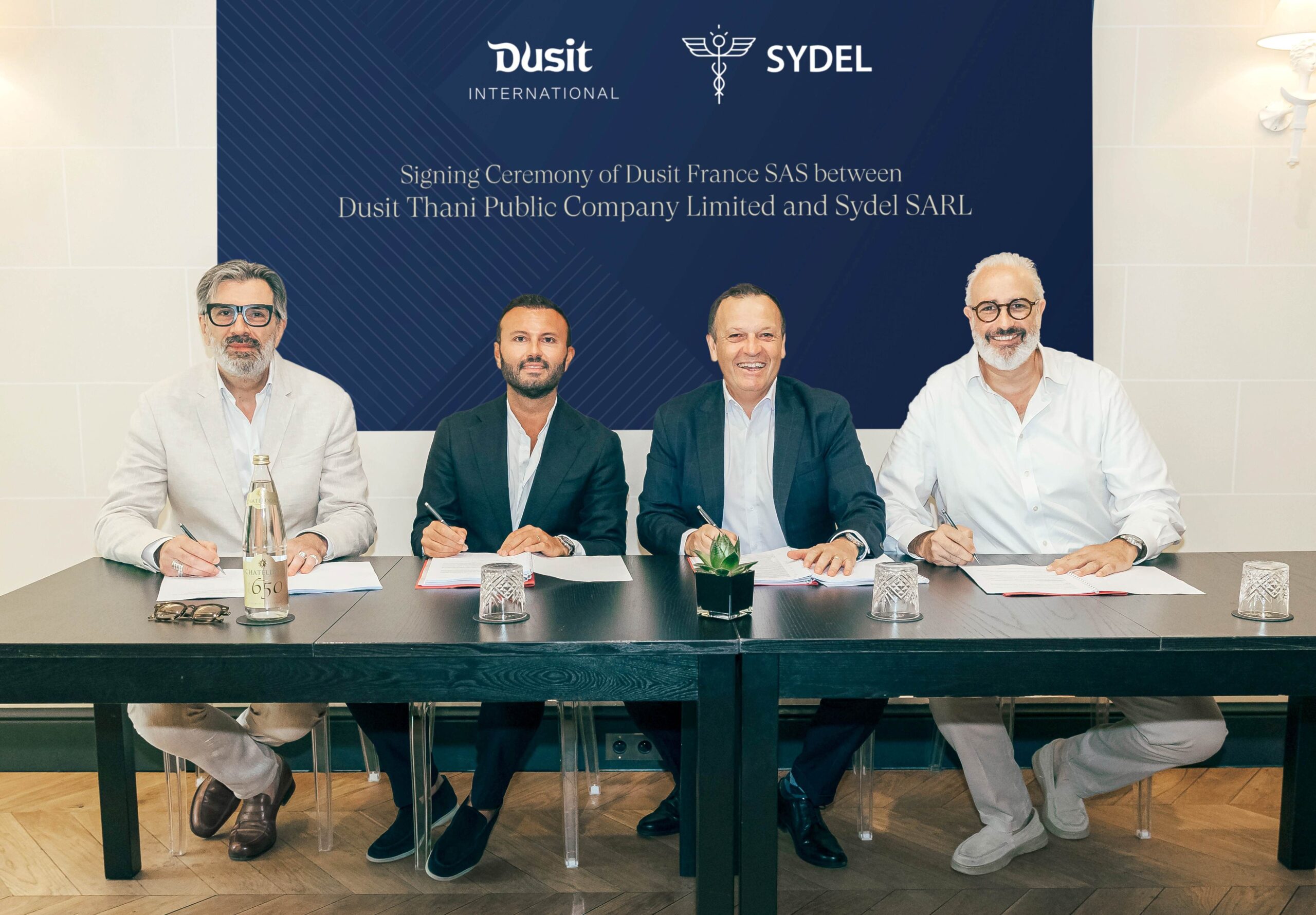Dusit International firma una alianza estratégica para el desarrollo hotelero en Francia