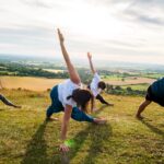 Vacaciones en forma sin gimnasio: cómo adaptar el ejercicio al entorno y mantenerse activo este verano