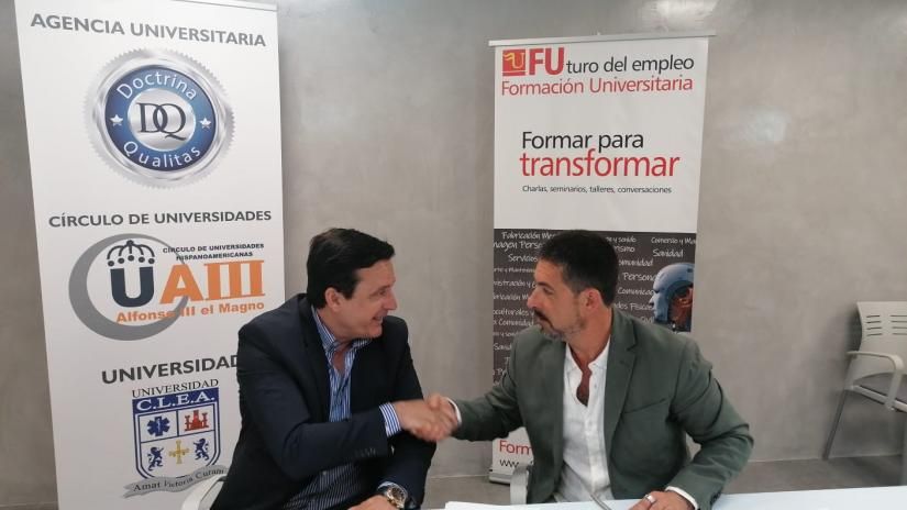 Formación Universitaria y DQ Agencia Universitaria renuevan su convenio de colaboración