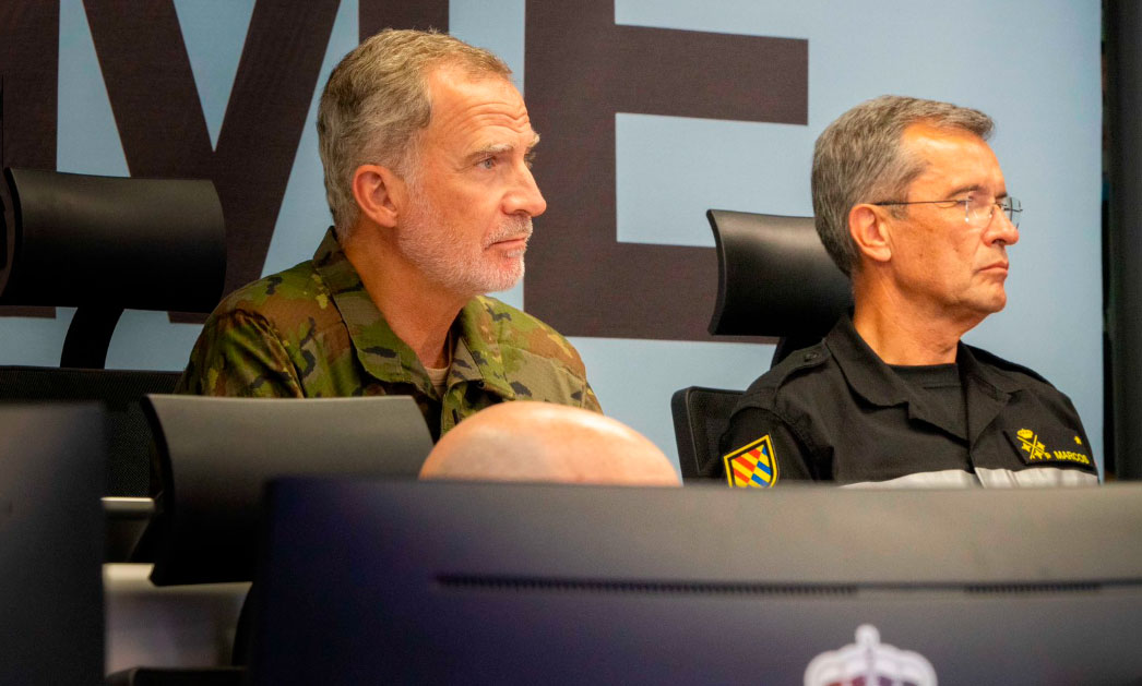 El Rey habló con todos los jefes de batallones y comprendió se que se vive una emergencia nacional en España