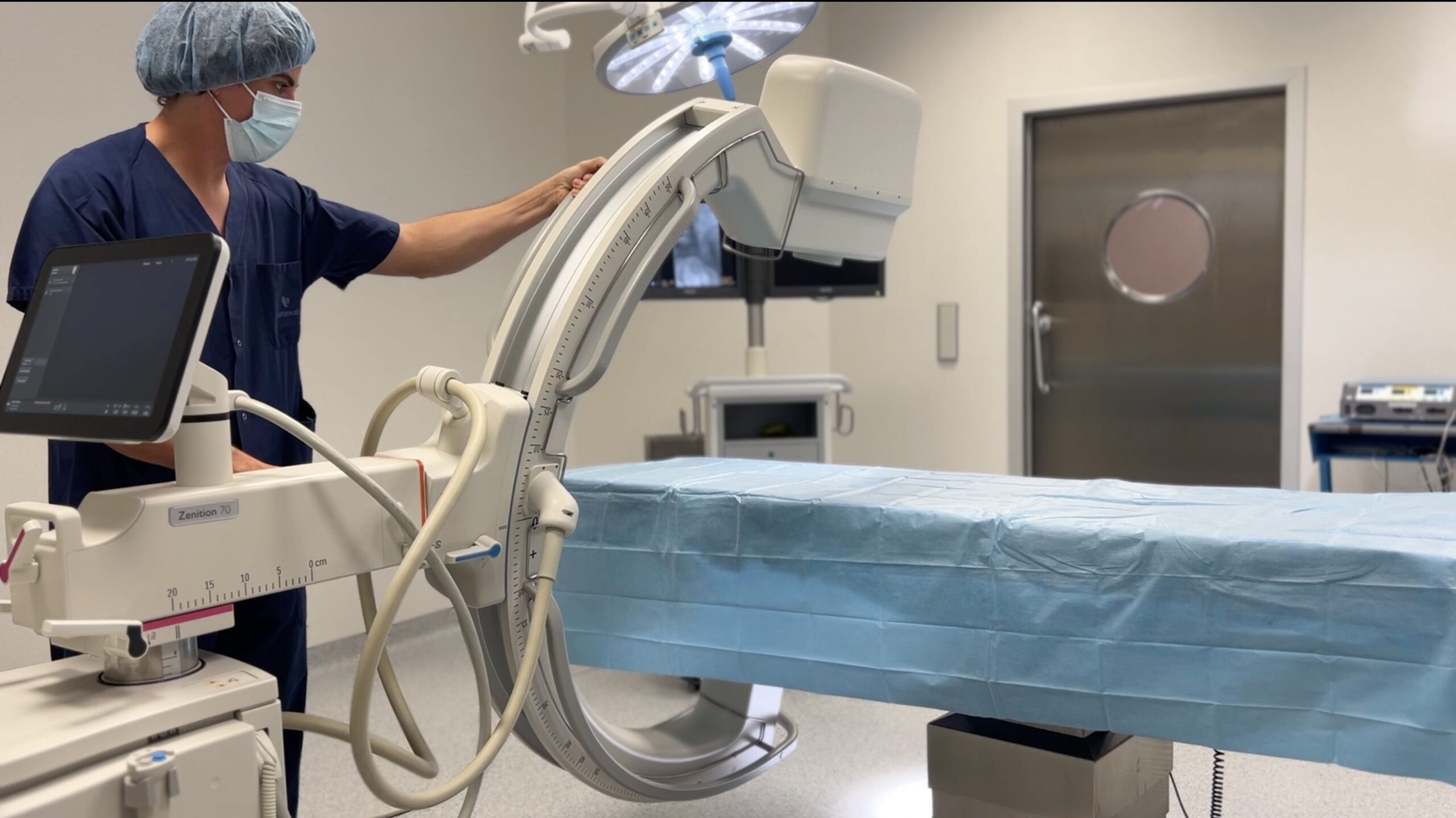 El Hospital Quirónsalud Bizkaia incorpora un nuevo arco quirúrgico en C para intervenciones más seguras y precisas El Hospital Quirónsalud Bizkaia incorpora un nuevo arco quirúrgico en C para intervenciones más seguras y precisas