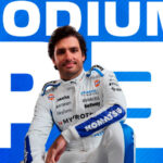 Lección de ritmo, inteligencia en pista y superación en Bakú de Carlos Sainz