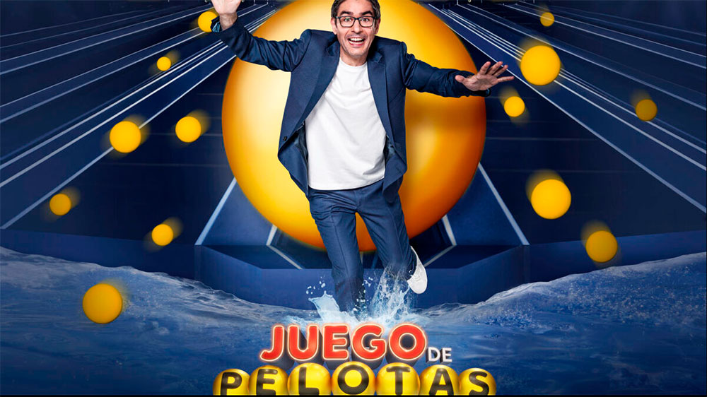 Juego de pelotas, el concurso que enfrenta cerebros contra bolas gigantes y una piscina