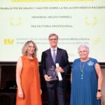 El neurólogo de Policlínica Gipuzkoa, Gurutz Linazasoro, recibe el Premio a la Trayectoria Profesional de la Organización Médica Colegial