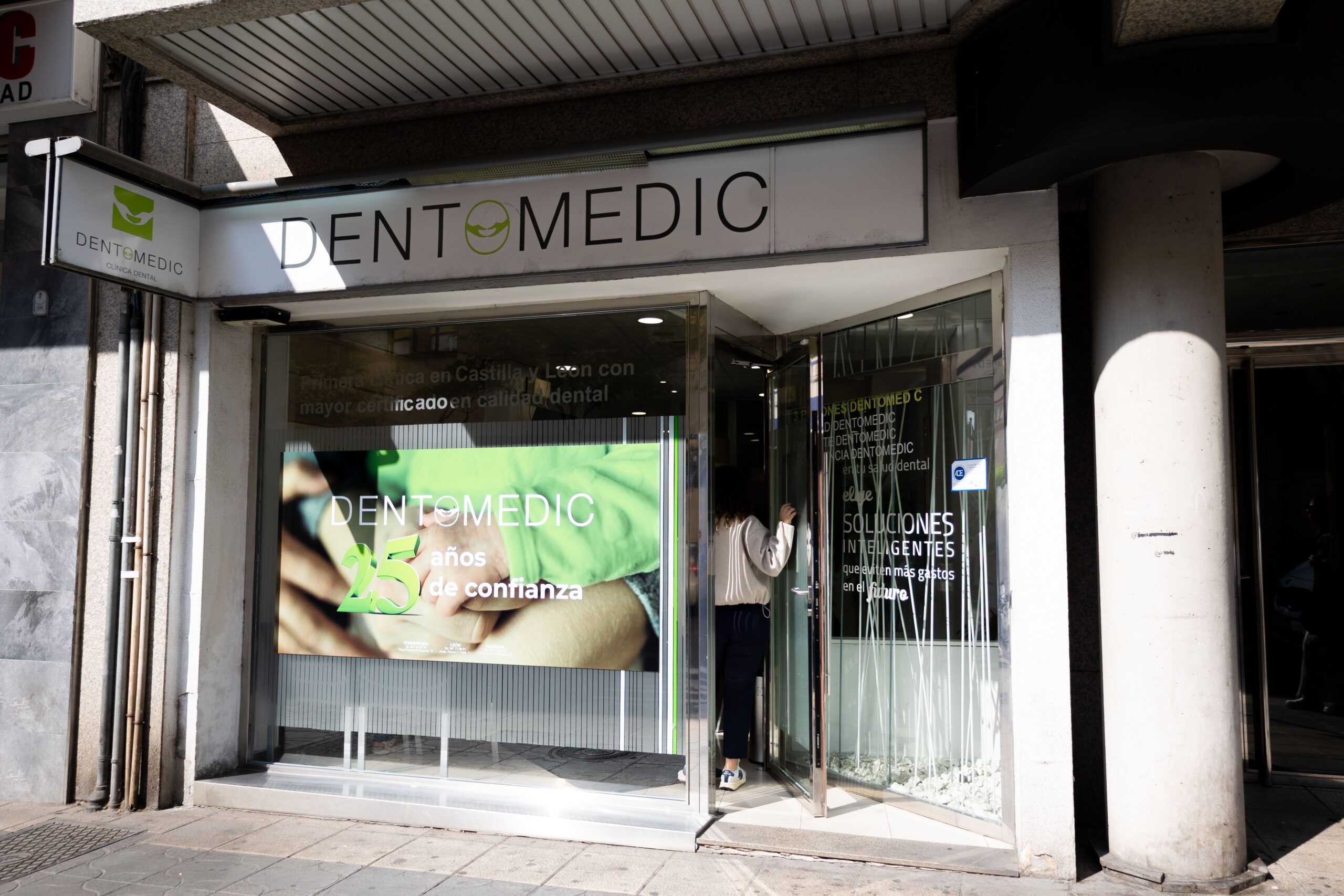 Clínica Dentomedic León apuesta por el escáner dental frente a la impresión dental tradicional Clínica Dentomedic León apuesta por el escáner dental frente a la impresión dental tradicional