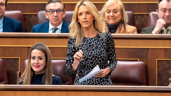 ¿Moción de censura?, ¿sobres de Ábalos y Koldo?, y la figura de Roca Junyent