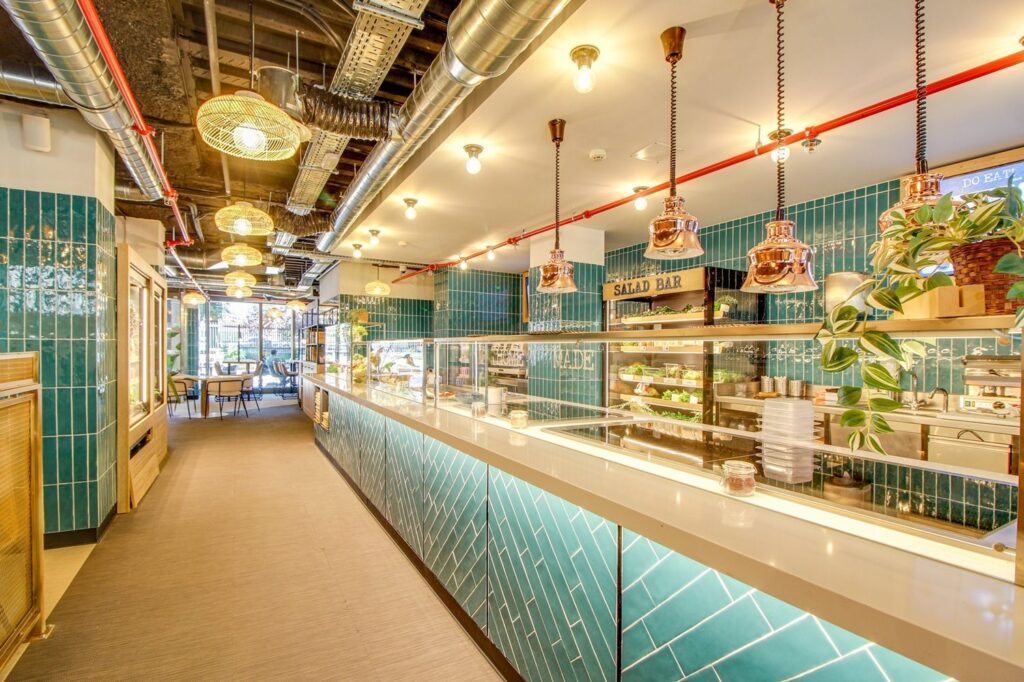 DO EAT! consolida su liderazgo en restauración universitaria con cuatro nuevos espacios en residencias PBSA
