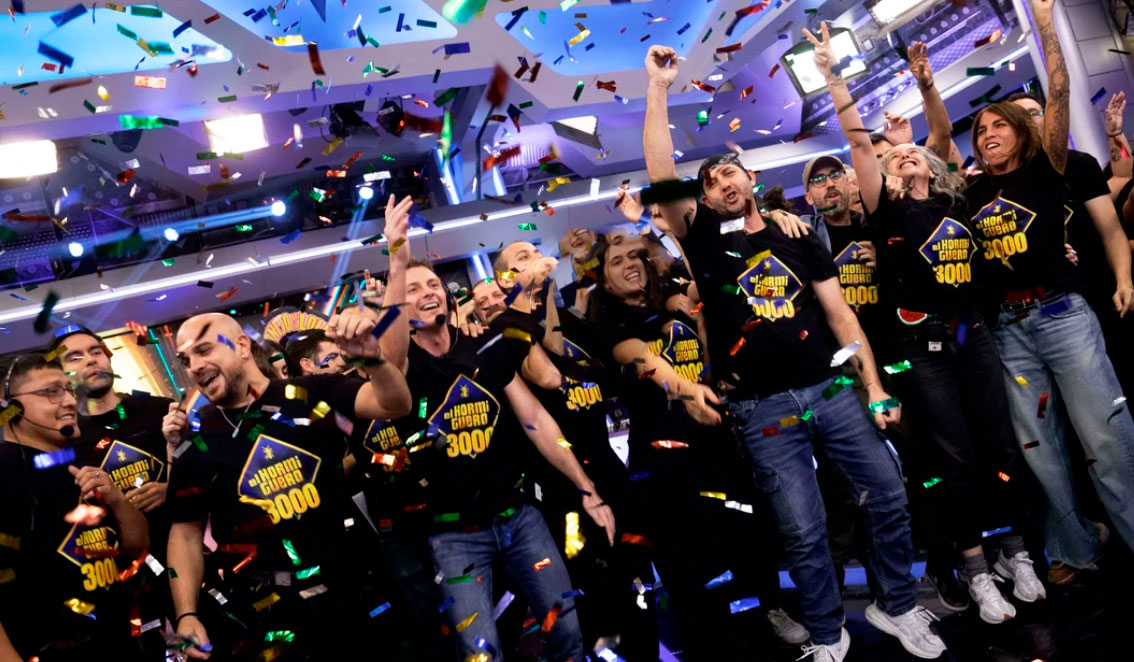 El Hormiguero arrasa con Laura Pausini, La Revuelta se hunde, y MasterChef empata con Renacer El Hormiguero arrasa con Laura Pausini, La Revuelta se hunde, y MasterChef empata con Renacer