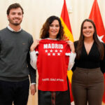 Isabel Díaz Ayuso aumenta su mayoría absoluta y liderazgo al frente de la Comunidad de Madrid Isabel Díaz Ayuso aumenta su mayoría absoluta y liderazgo al frente de la Comunidad de Madrid