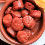 Chorizos a la sidra, tan sencillos como sabrosos para la hora del aperitivo Chorizos a la sidra, tan sencillos como sabrosos para la hora del aperitivo