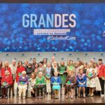 Talento sénior y figuras de la cultura iluminan la presentación del Calendario GRANDES 2026 de ASISPA
