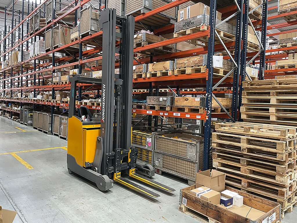 Jungheinrich abre un nuevo almacén de recambios en Madrid, reforzando su logística en el sur de Europa