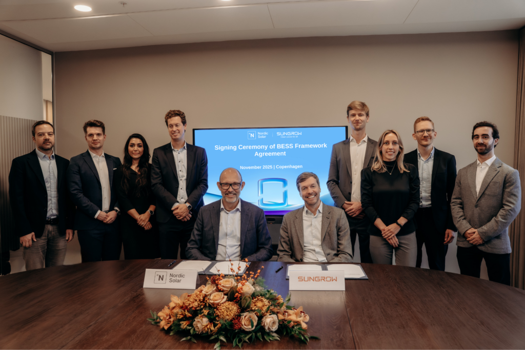 Win-Win para la red: Sungrow y Nordic Solar firman un acuerdo marco, comenzando con dos proyectos híbridos BESS en Lituania