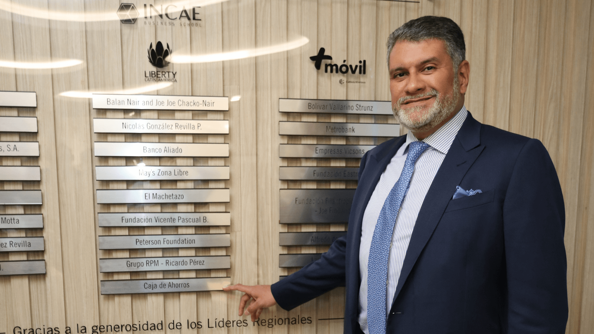 Andrés Farrugia presenta proyecto hipotecario para integrar a trabajadores de la construcción