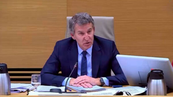 Feijóo se encara con el portavoz de Bildu, desquicia a Rufián, y exige cese de Puente