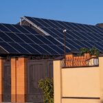 SyA Instalaciones resalta la combinación de placas solares y otras energías para maximizar el ahorro energético