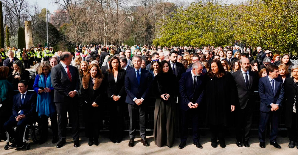 Dignidad y justicia vs presidente del muro, socio de Otegi y amigo de Maduro