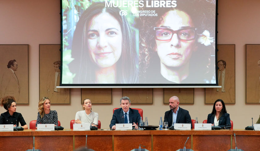 Feijóo y Ayuso, todo el apoyo a las mujeres de Irán ante un Estado criminal, cruel y opresor