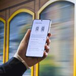 La nueva ansiedad digital: 8 de cada 10 españoles temen que alguien mire su pantalla en público