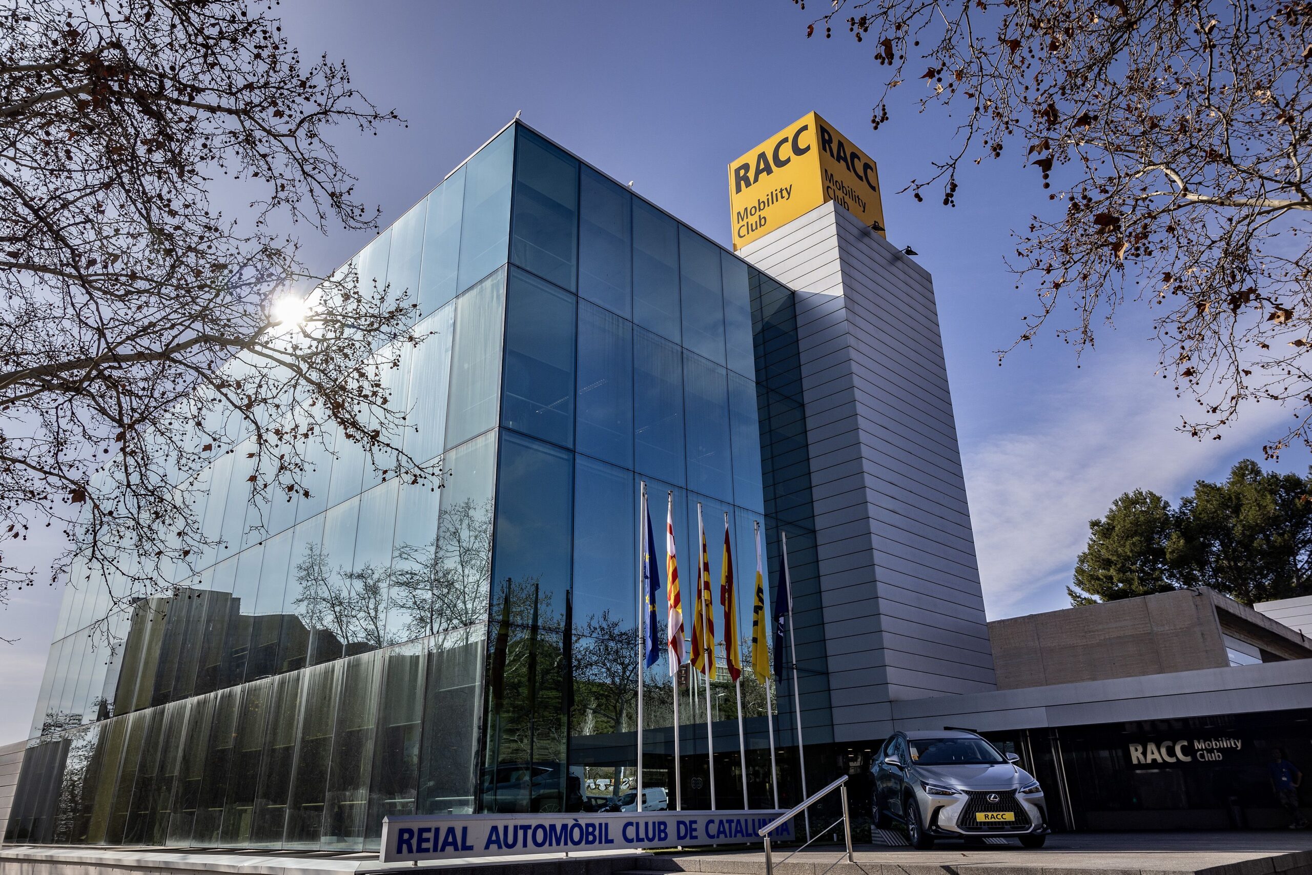 El RACC celebra 120 años de servicio a las personas y de compromiso con la sociedad