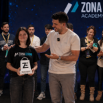 Una madre de dos hijas, alumna de Zona Ecom Academy, supera los 50.000€ desde casa con su tienda online IA Una madre de dos hijas, alumna de Zona Ecom Academy, supera los 50.000€ desde casa con su tienda online IA