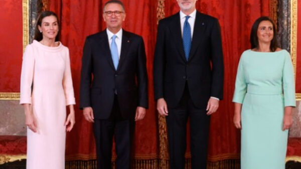 John Ternus en Apple, Sánchez bajo sismo Begoña, Morante herido muy grave, y miedo de Ghalibaf 