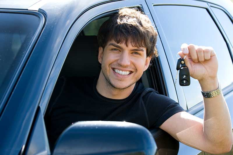 Autoescuela Ciudad Jardín se consolida como el centro de referencia para obtener el permiso de conducir en la capital hispalense