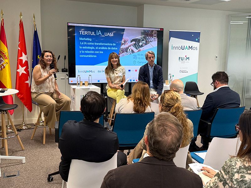 Madrid Network y la FUAM lideran la cumbre sobre Inteligencia Artificial que advierte a las empresas: “Si la IA no te descubre, no existes”