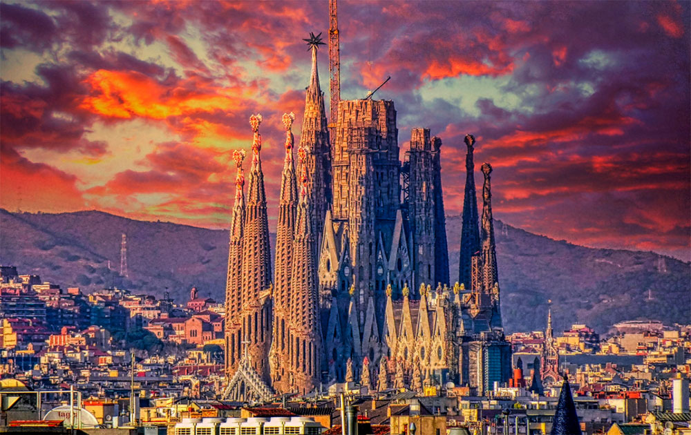 Antonio Gaudí, el hombre que aprendió a construir mirando al cielo