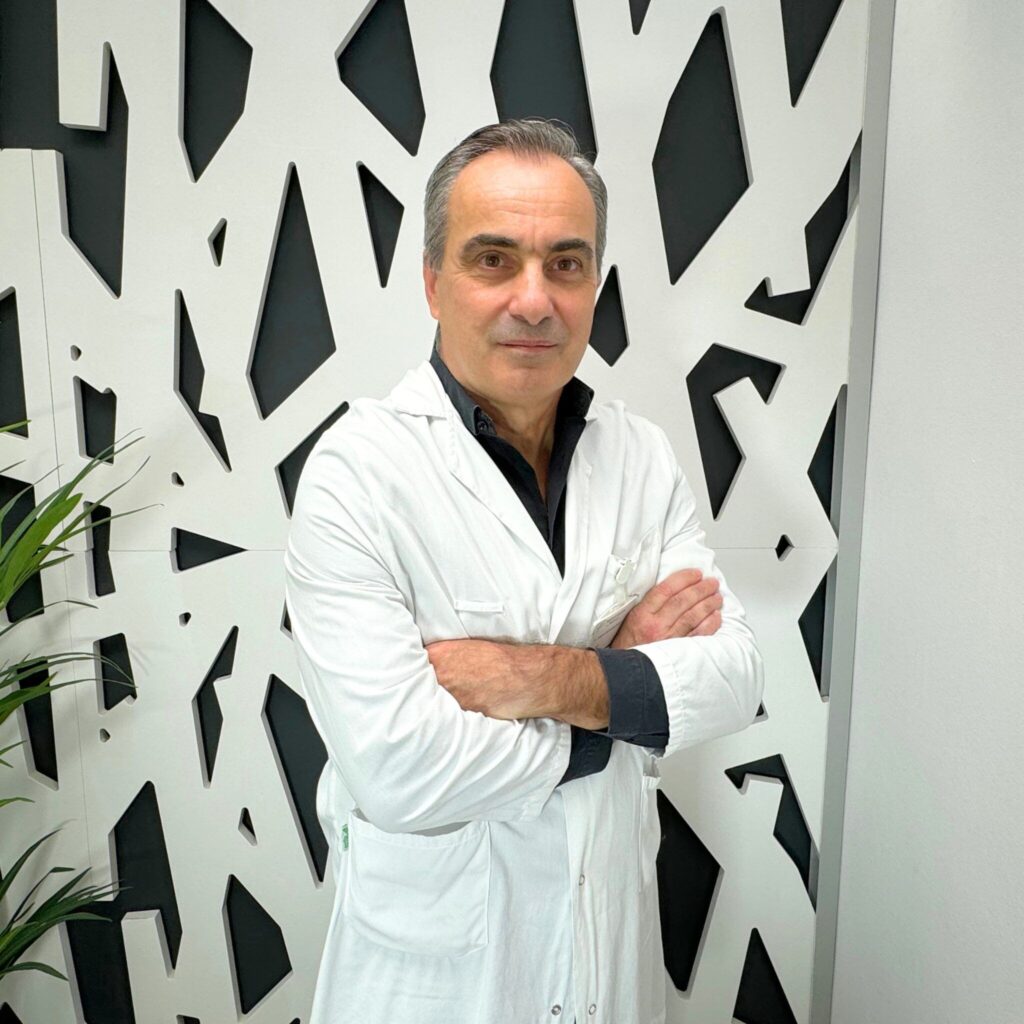 Dr. Gregorio Garmendia, jefe de servicio de Urología de Policlínica Gipuzkoa: “El calor y la deshidratación disparan las urgencias por cólico renal durante el verano”