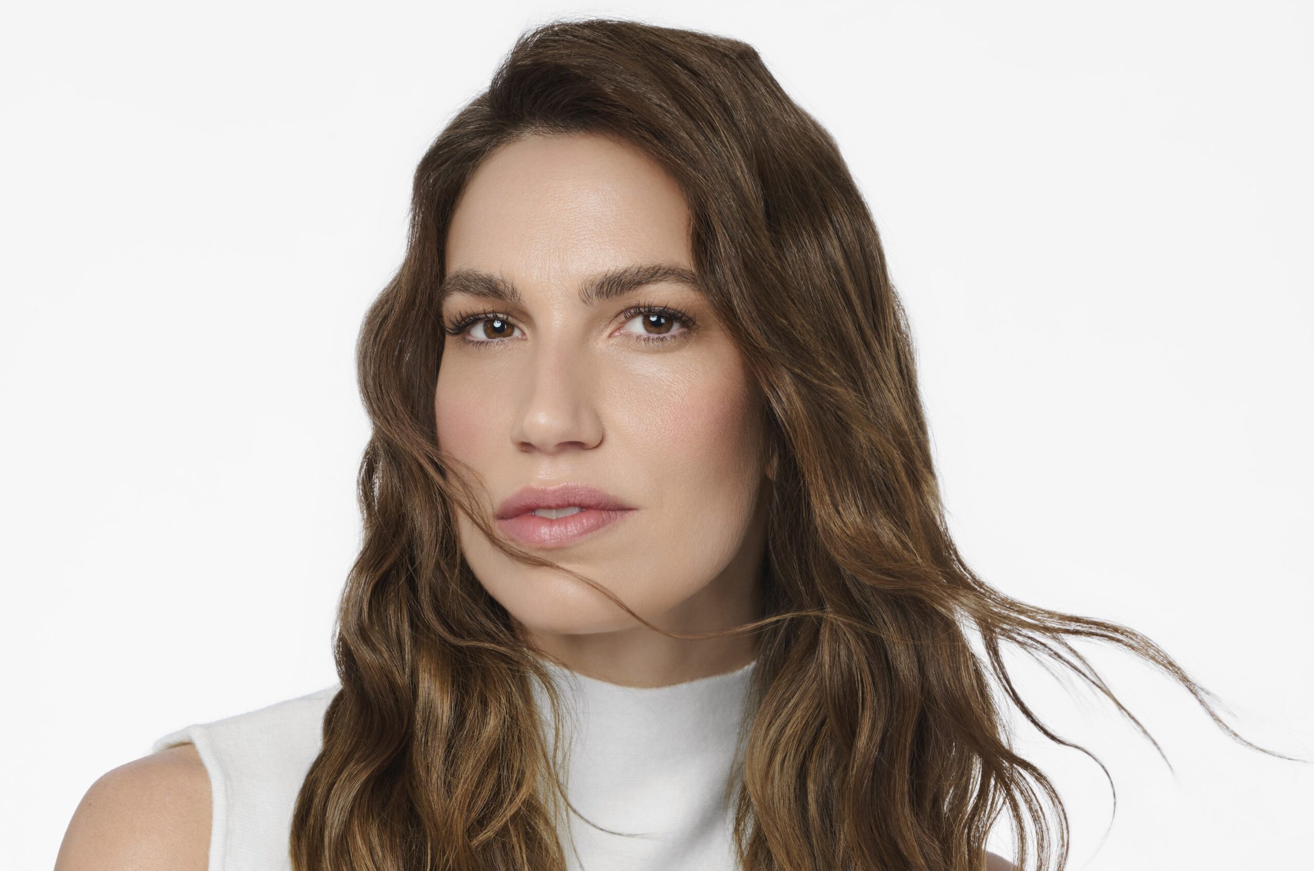 Salerm Cosmetics presenta STOP CAÍDA, tres soluciones profesionales para fortalecer, densificar y revitalizar el cabello con tendencia a la caída