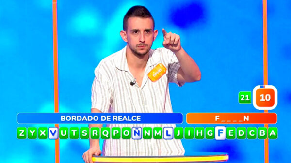 Francia triunfa y Mediaset agita la guerra por la marca Pasapalabra Francia triunfa y Mediaset agita la guerra por la marca Pasapalabra