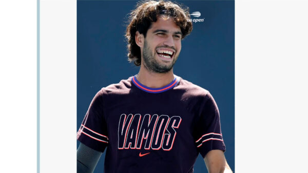 Alcaraz no sólo cambia su look tras una etapa muy dura para él Alcaraz no sólo cambia su look tras una etapa muy dura para él