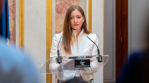 Ester Muñoz exige la verdad, dimisiones y elecciones