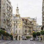 Los viajes en temporada media se consolidan: KAYAK revela las tendencias de viaje de los españoles