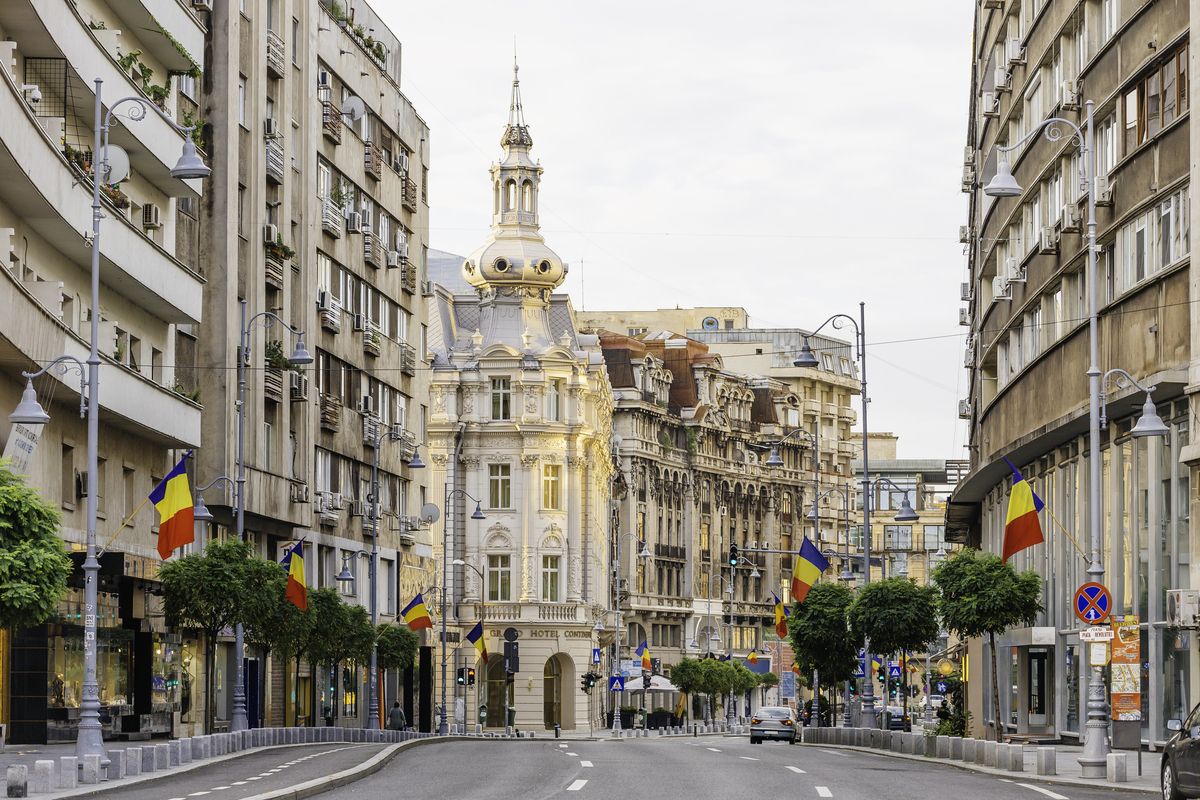 Los viajes en temporada media se consolidan: KAYAK revela las tendencias de viaje de los españoles