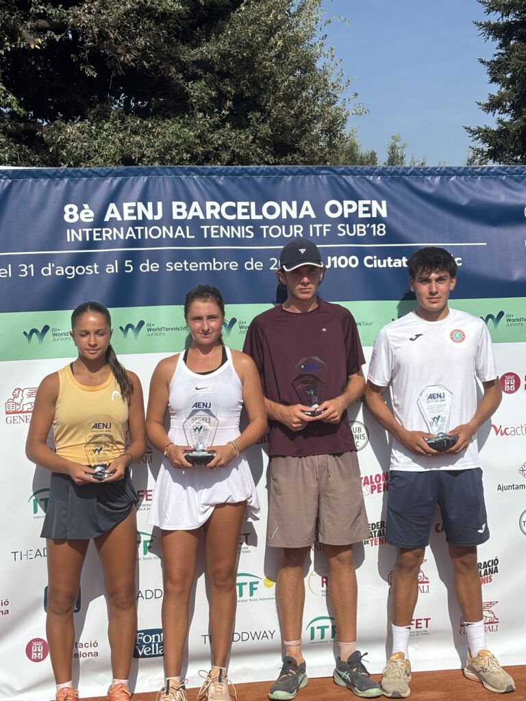 Jorge Martínez Vasquez y Alba María Coromina se proclaman campeones del 8º AENJ Barcelona Open ITF U18 J100