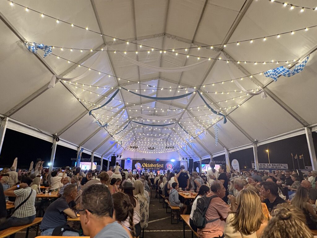 Oktoberfest Puerto de la Cruz cierra su 53ª edición poniendo el broche final a ocho días de Semana Bávara