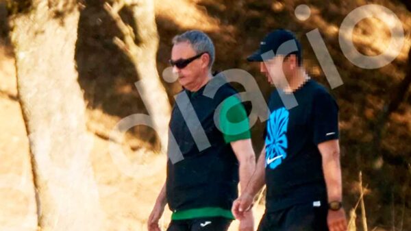 Zapatero, entre salvar a sus hijas o destapar y hacer caer a Sánchez