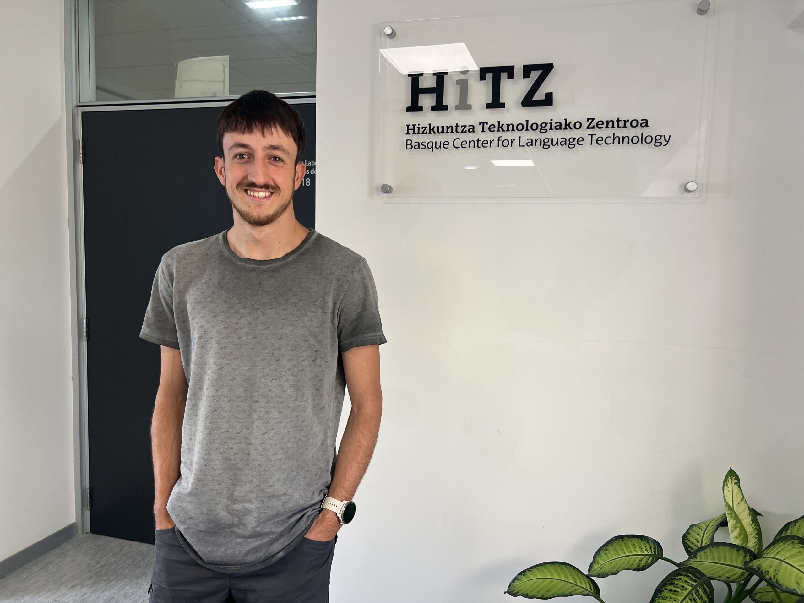 Una investigación del Centro HiTZ de la EHU aporta una estrategia para mejorar la IA en lenguas con pocos recursos como el euskera