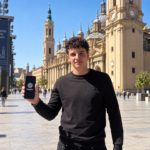 Un joven de Zaragoza convierte su currículum en una IA capaz de hacer entrevistas por él