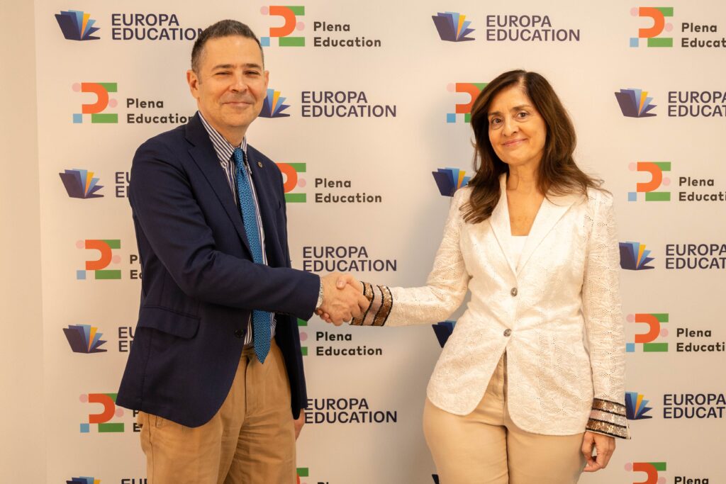 Europa Education amplía su presencia internacional con la incorporación del Grupo italiano Plena Education